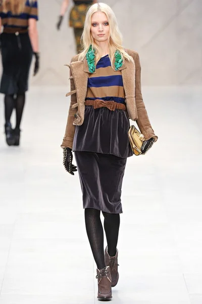 Look 44